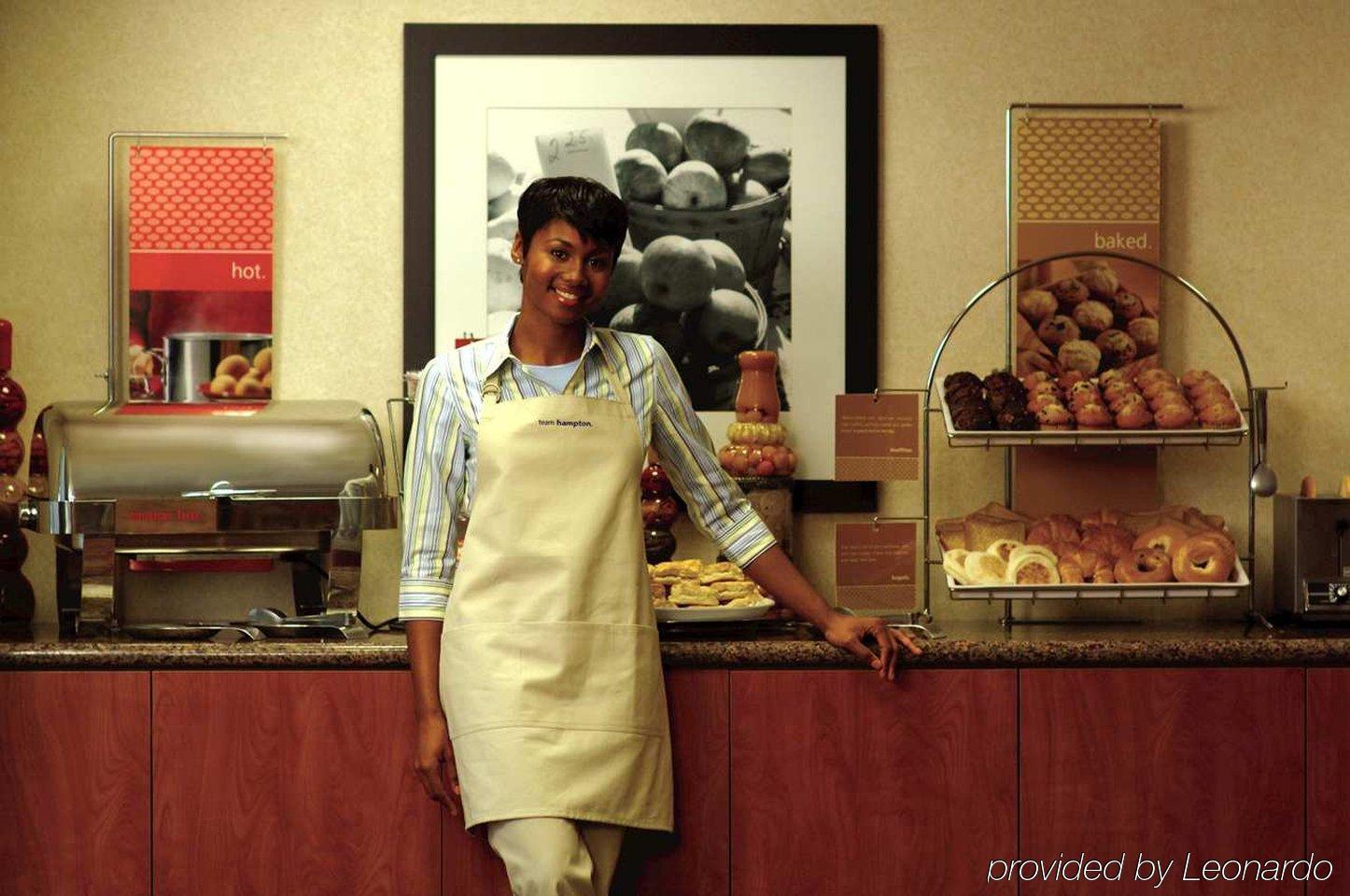 Hampton Inn By Hilton Leesville Fort Johnson Restaurace fotografie